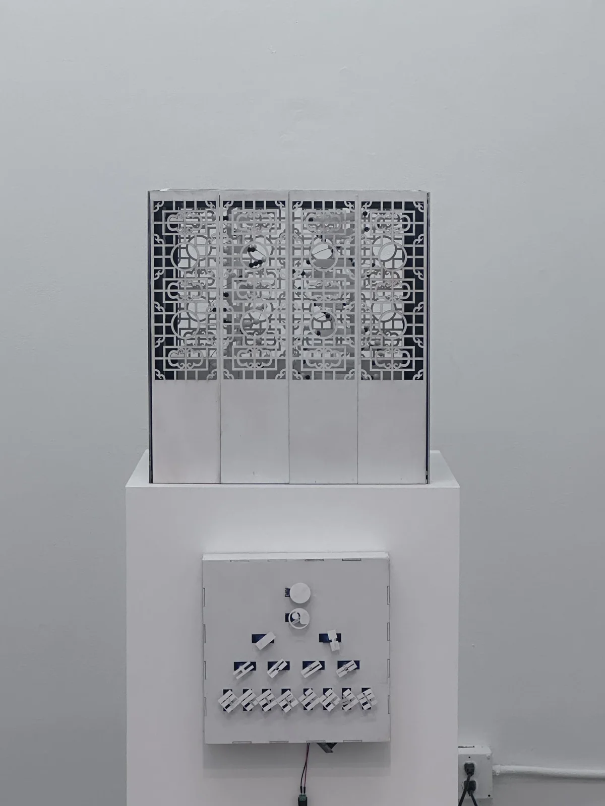 Fuxi, Nuwa, DNA, and the Yin-Yang Cosmos — project documentation, view 9